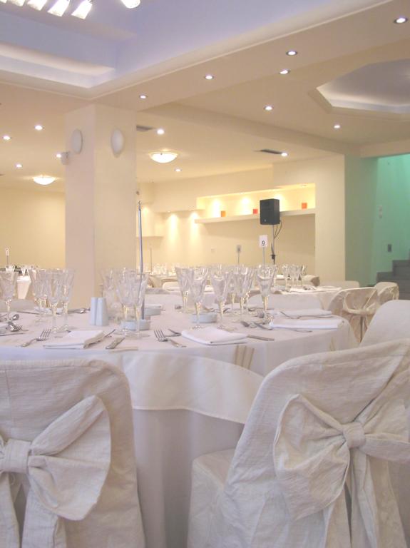 wedding reception, indoor setting