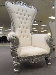 Single throne chair